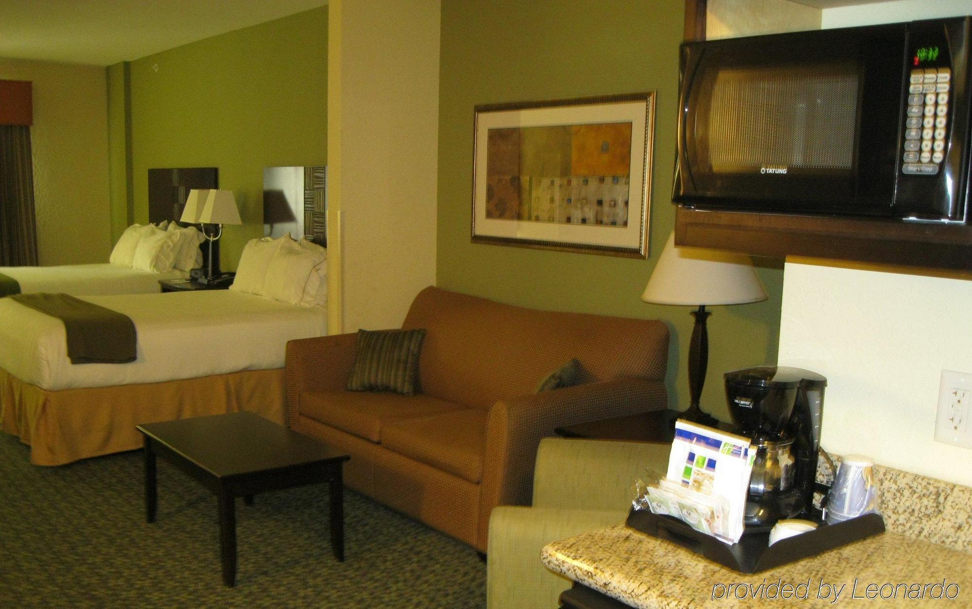 Holiday Inn Express & Suites Covington By Ihg Εξωτερικό φωτογραφία