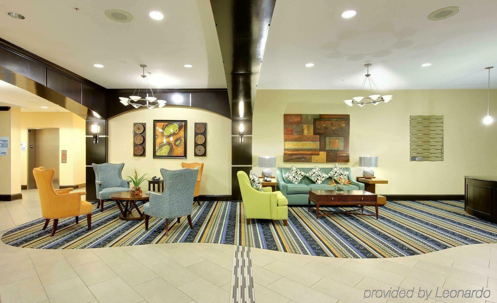 Holiday Inn Express & Suites Covington By Ihg Εσωτερικό φωτογραφία